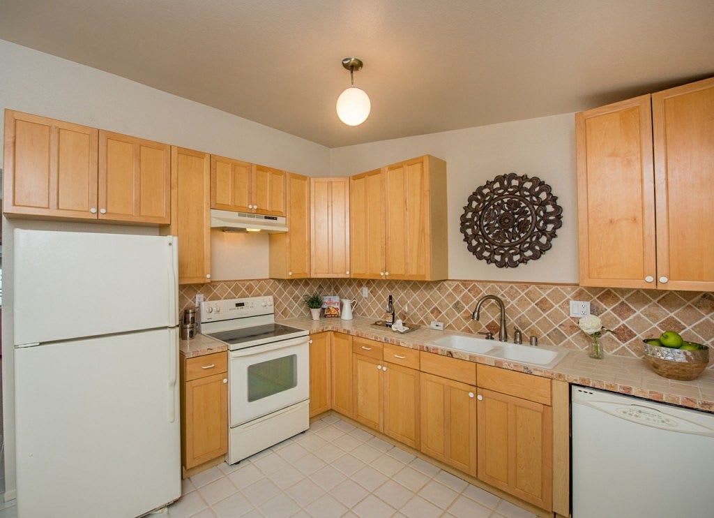 50 Terrace Cir