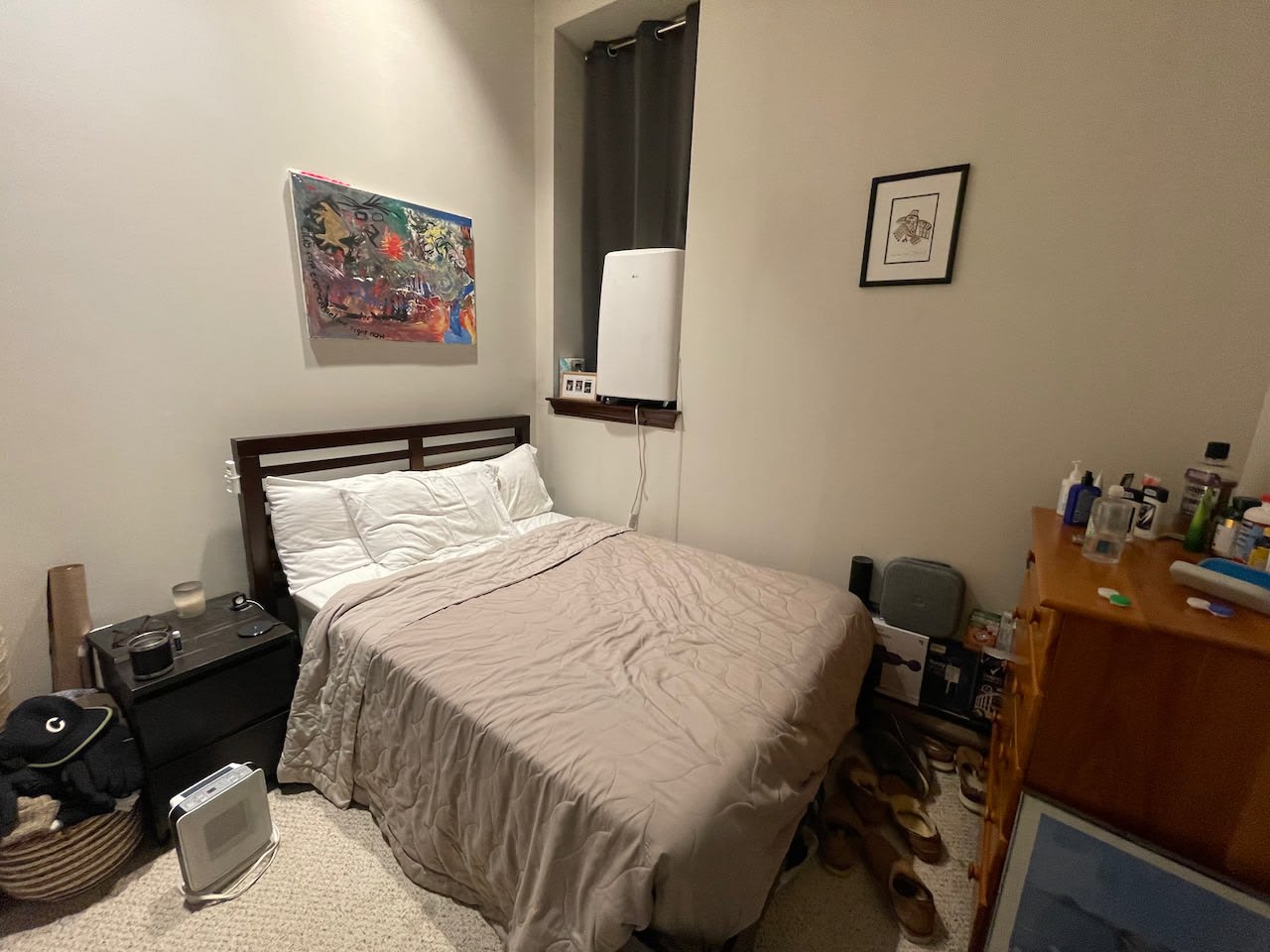 Back Bay / South End Border - 2 bed 1 bath w/ common laundry & common roof deck! 