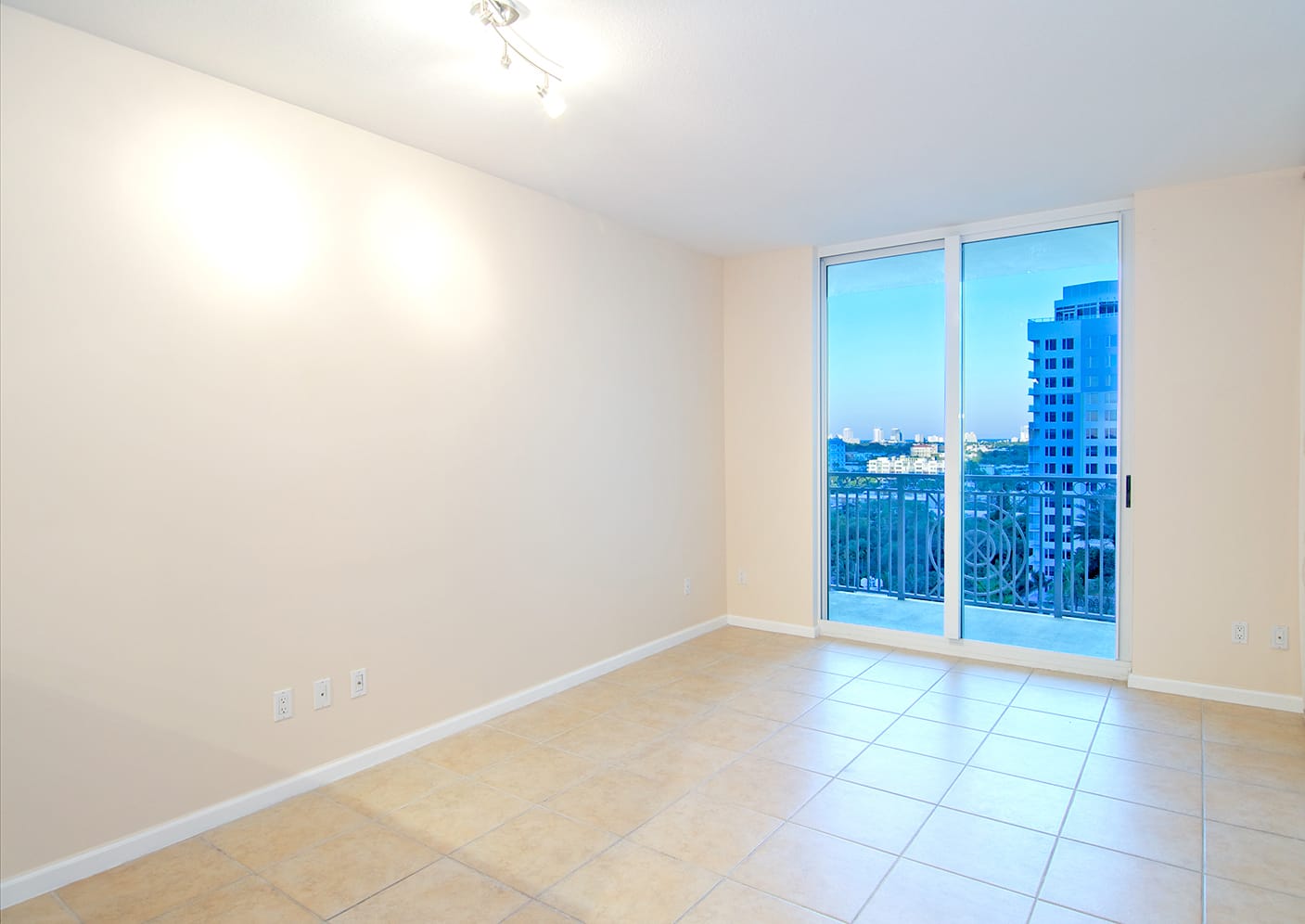 511 SE 5th Av Unit: 1118