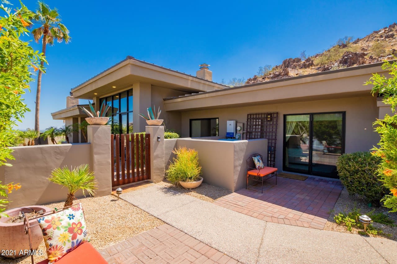 3500 E Lincoln Dr Unit: 46