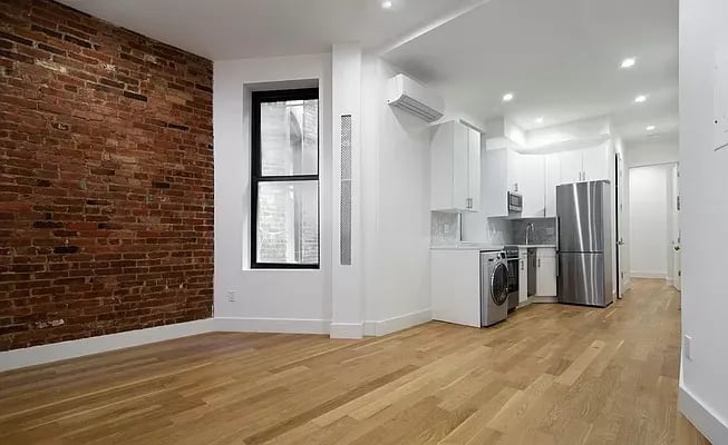 254 Broome Street Unit: 9