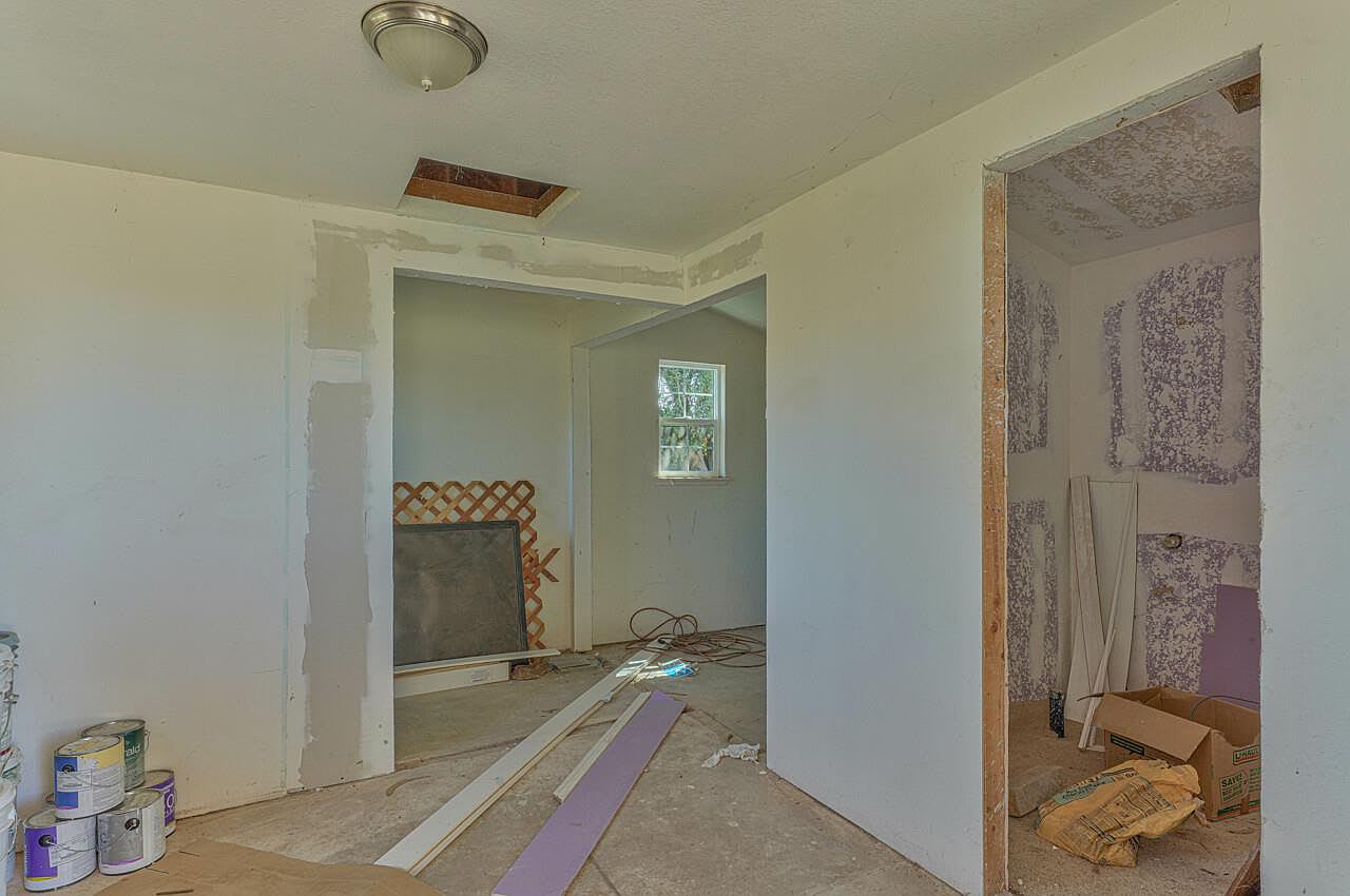 520 River Rd