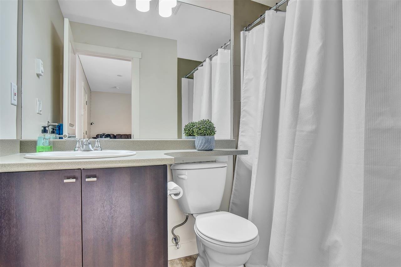 1-14377 60 Avenue, Surrey