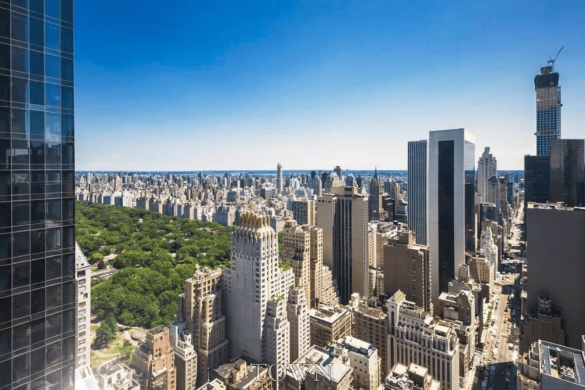 146 West 57th St, #61A
