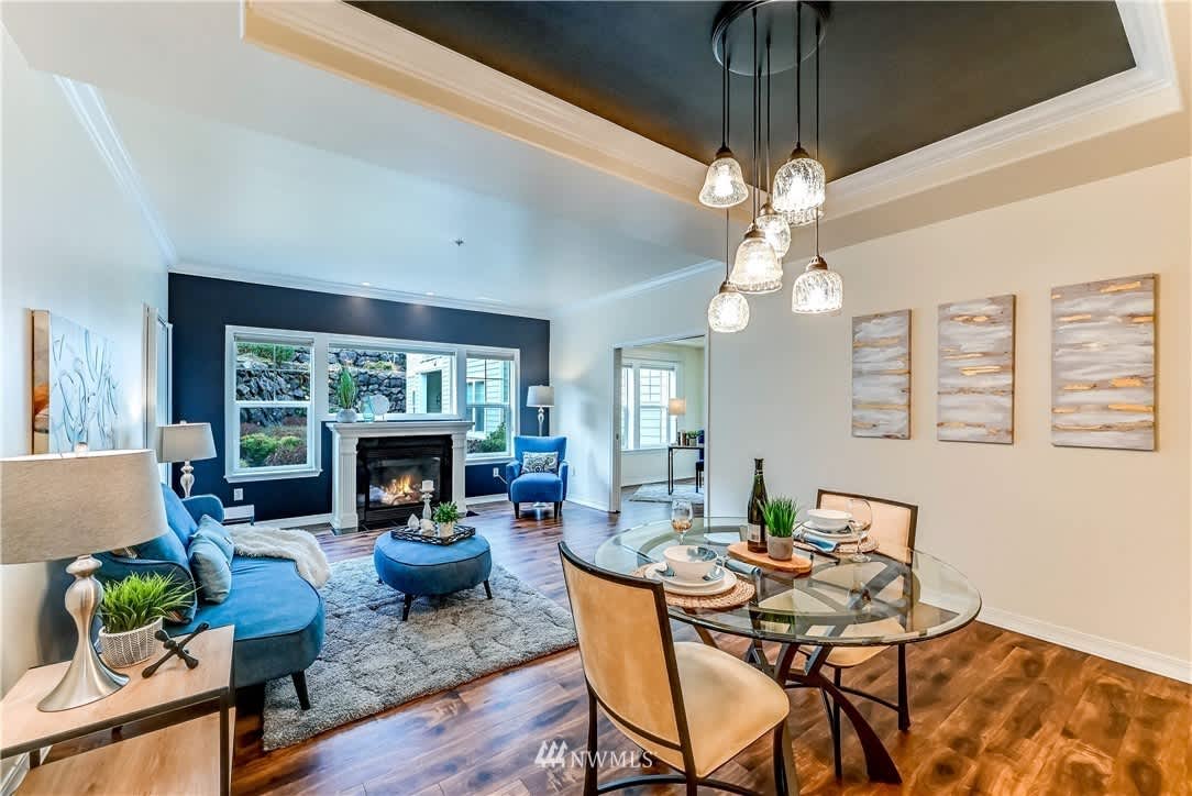 4406 Providence Point Place SE #104, Issaquah, WA 98029