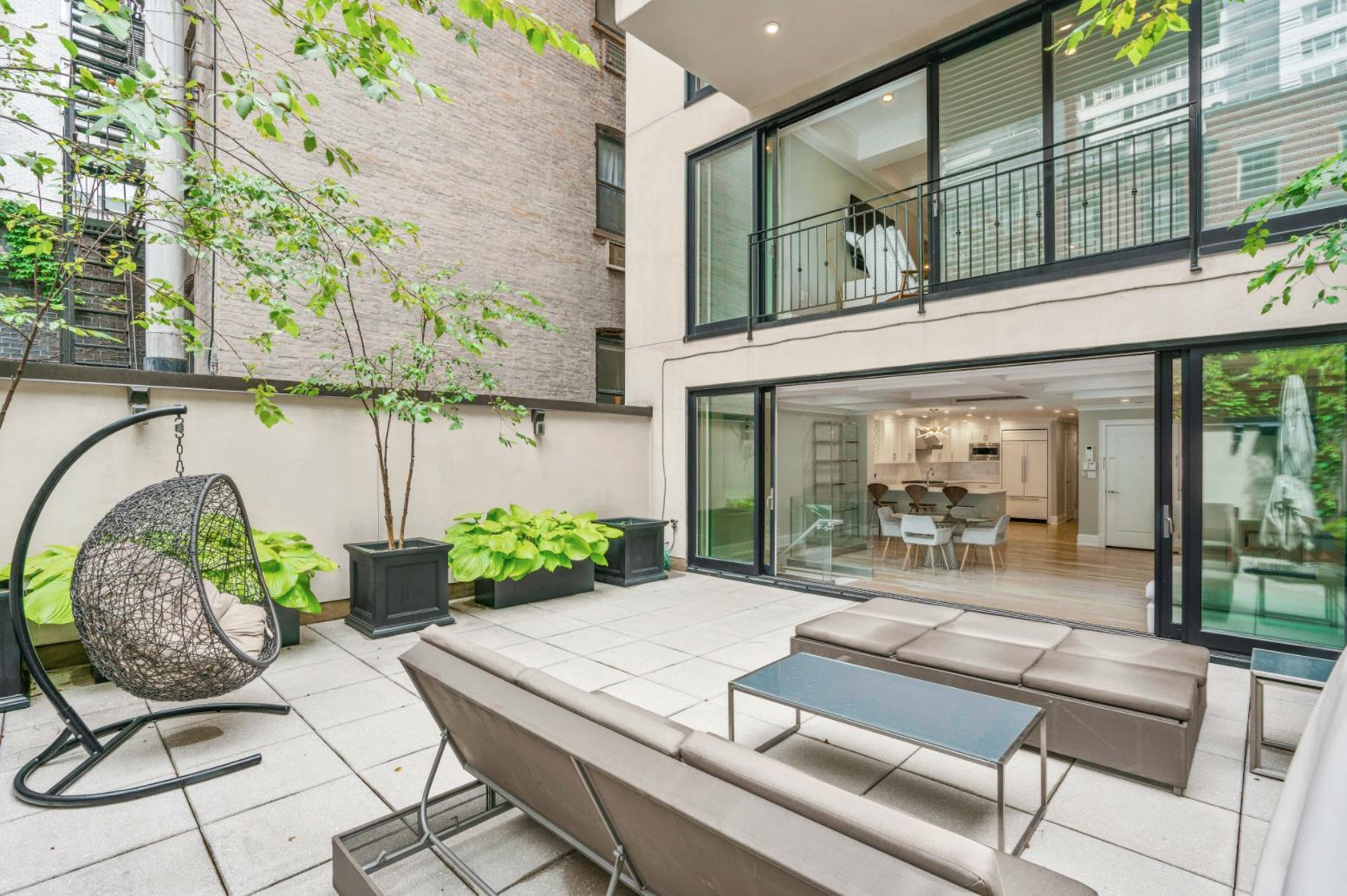 227 East 67th Street, Apt M-1