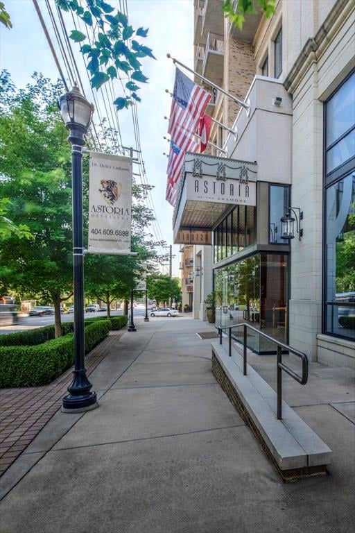 2233 Peachtree Rd NE #406