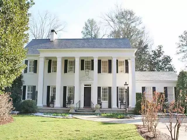 532 Peachtree Battle Ave