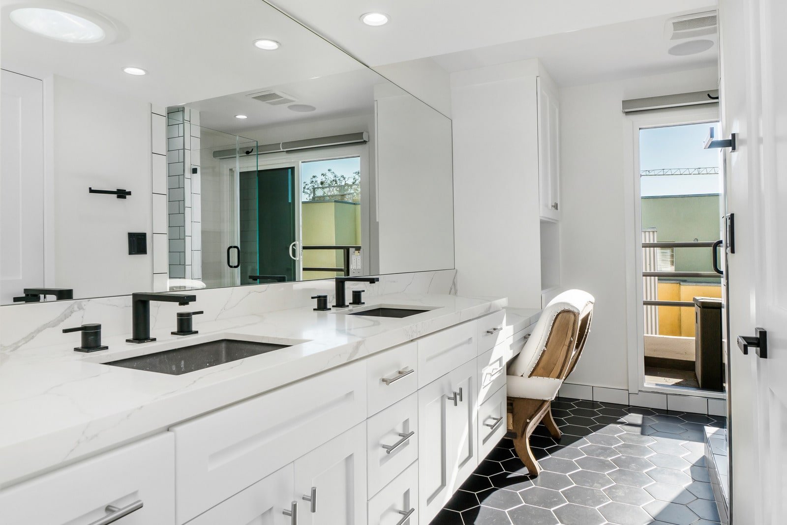 1532 9th Street Unit: 7