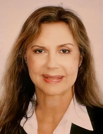 Elizabeth Palacio