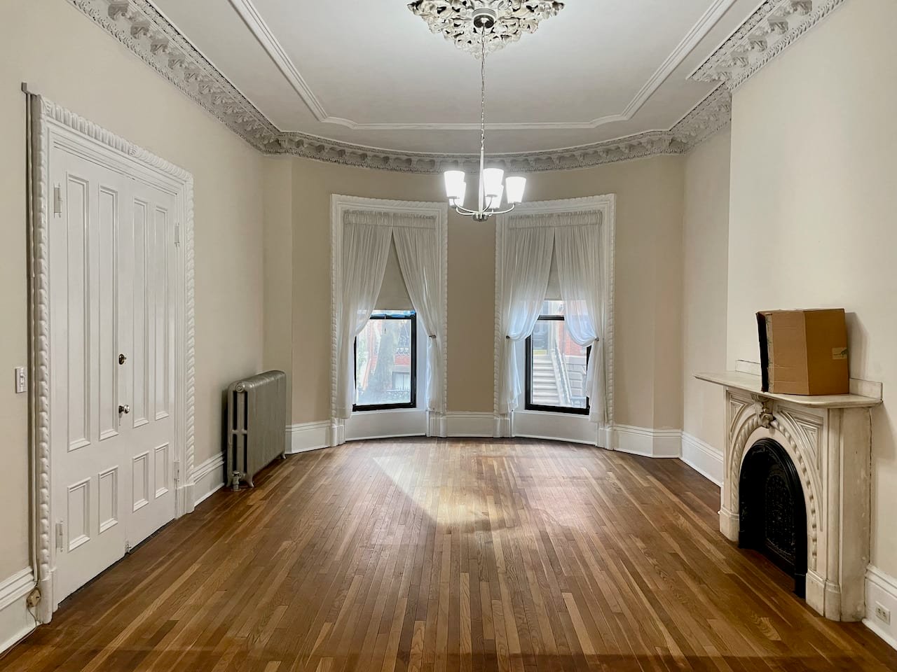 Unique Upton Street 2 bed w/ Deck, Laundry & Parking ! Available October! Utils Included! 
