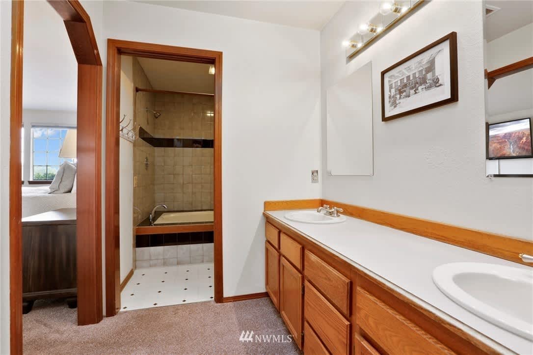 24358 32nd Ave W
