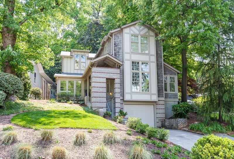 107 Terrace Dr NE