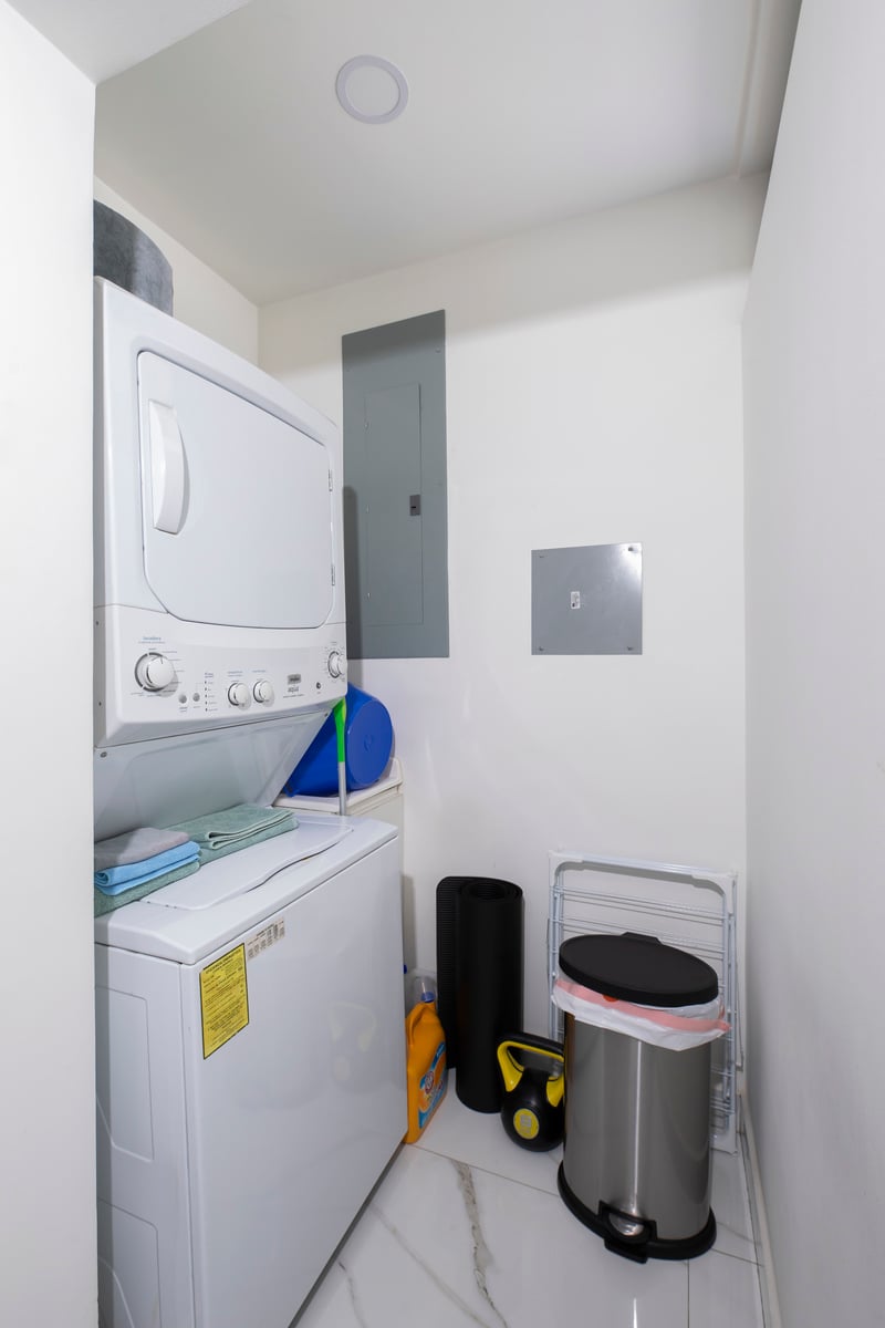 Private Pool Turnkey Condo, Santa Ana, San Jose