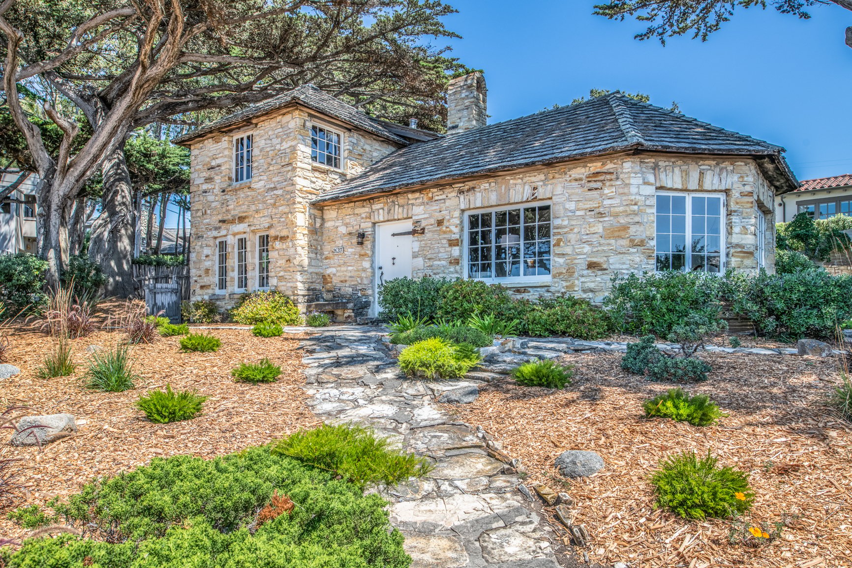 Carmel Point Manor