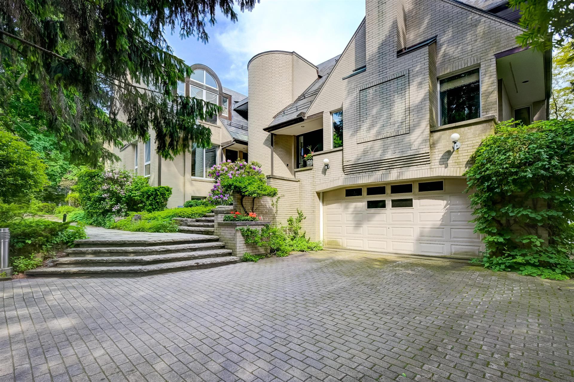 7 Hill Cres