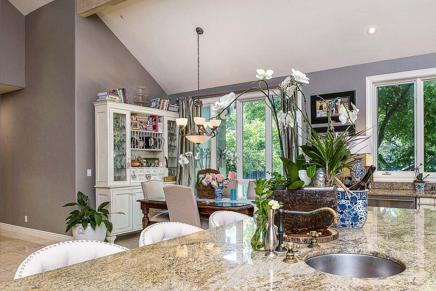 Sophisticated Napa Estate - SOLD