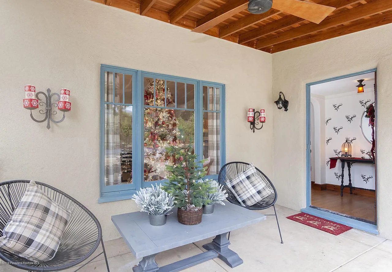 2312 Loma Vista St