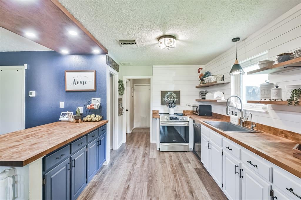 31815 Terri Ln