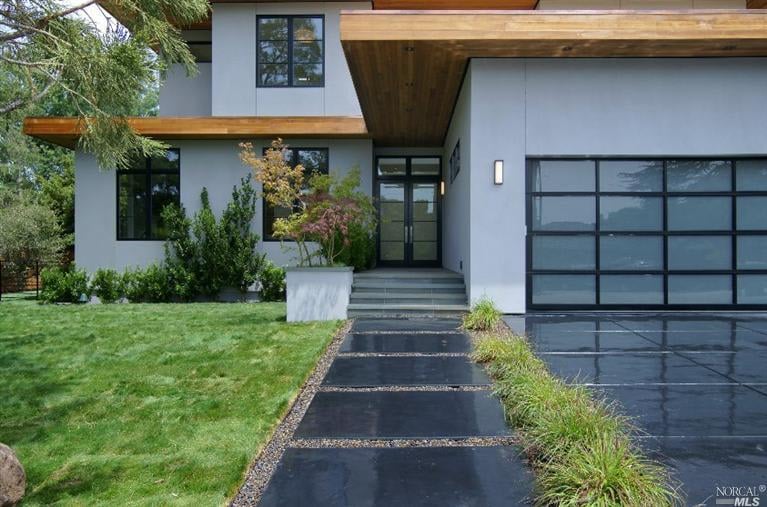 Newly Constructed Classic Contemporary Home- Represented Buyer