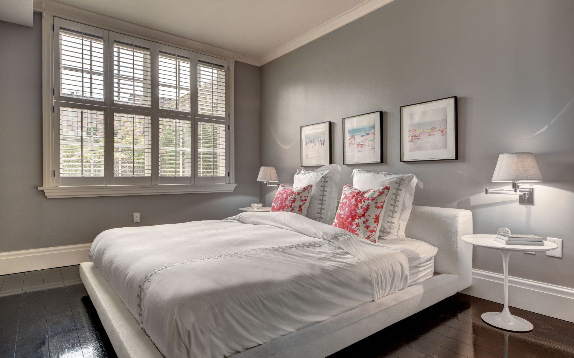 Watchcase Bungalow- Designer's Own Retreat