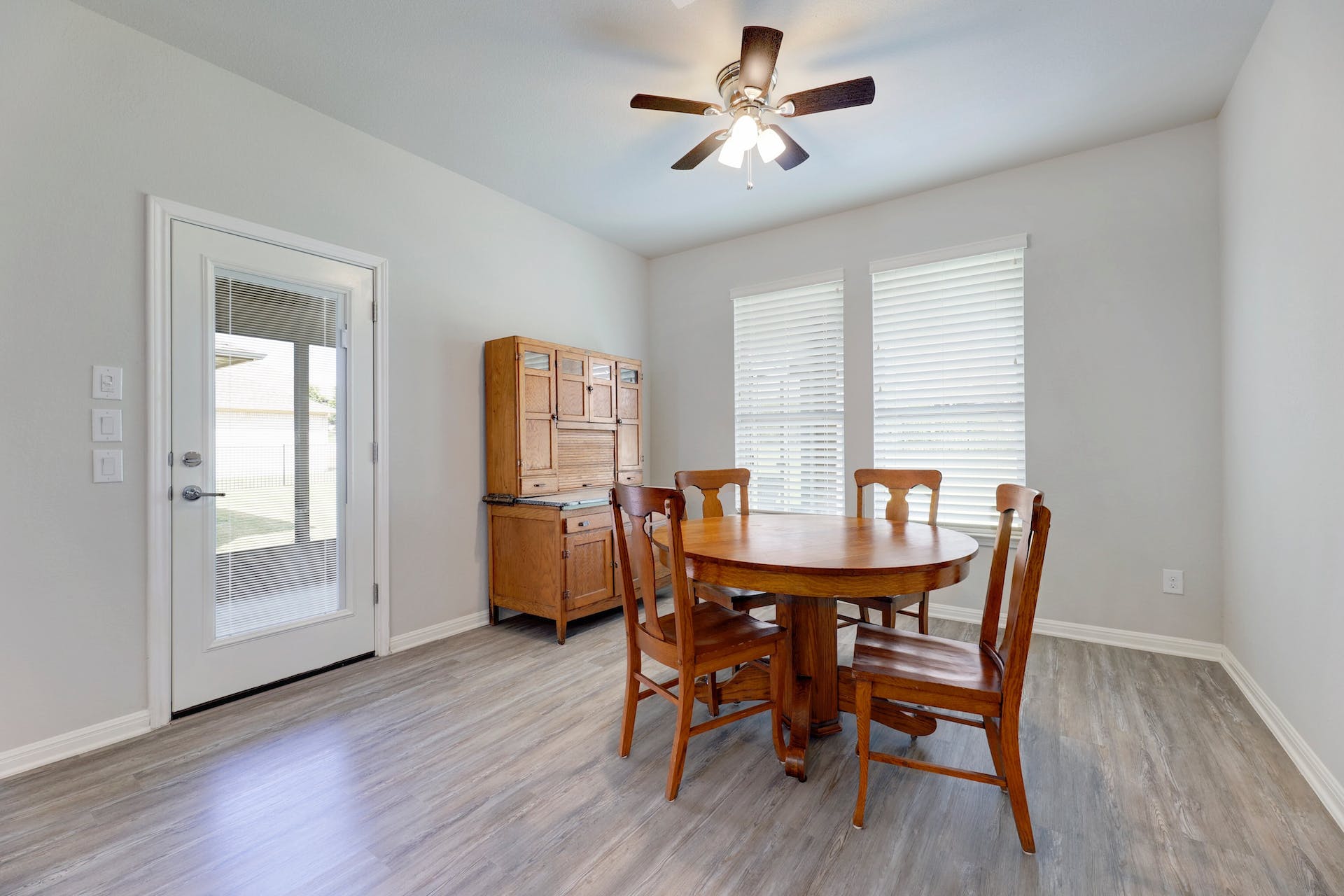 5083 Cassia Way, Round Rock, Texas 78665