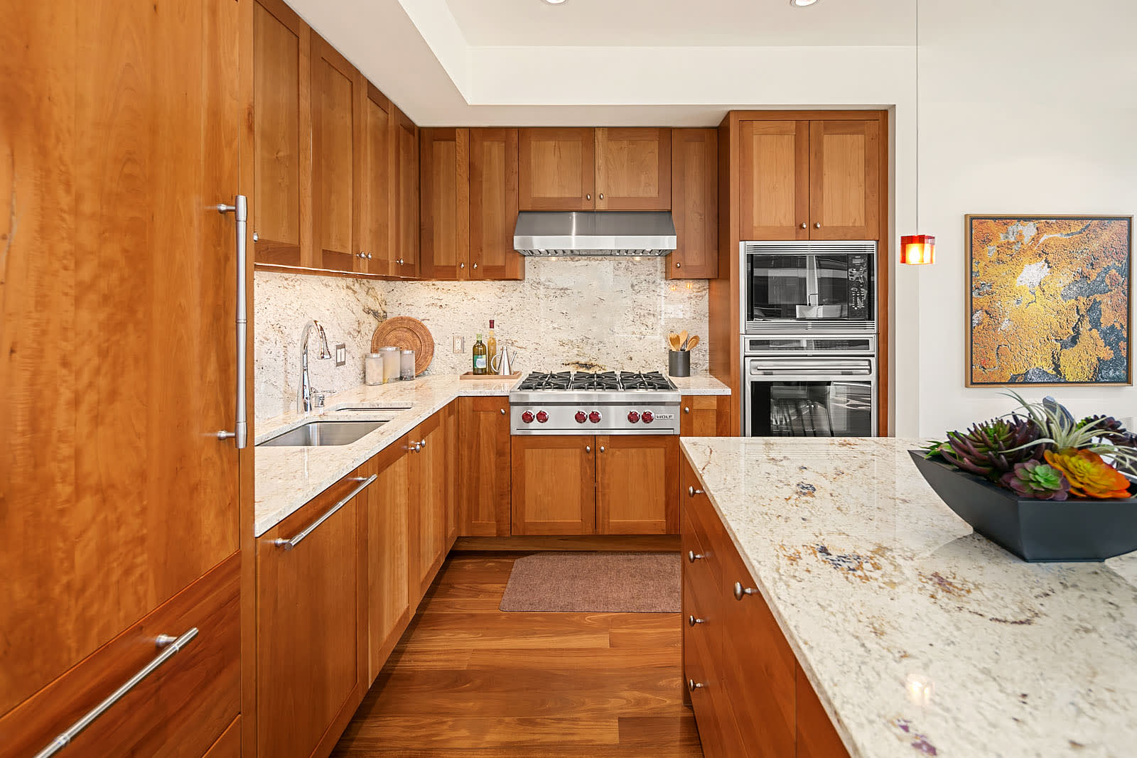 500 106th Avenue NE, Unit 807