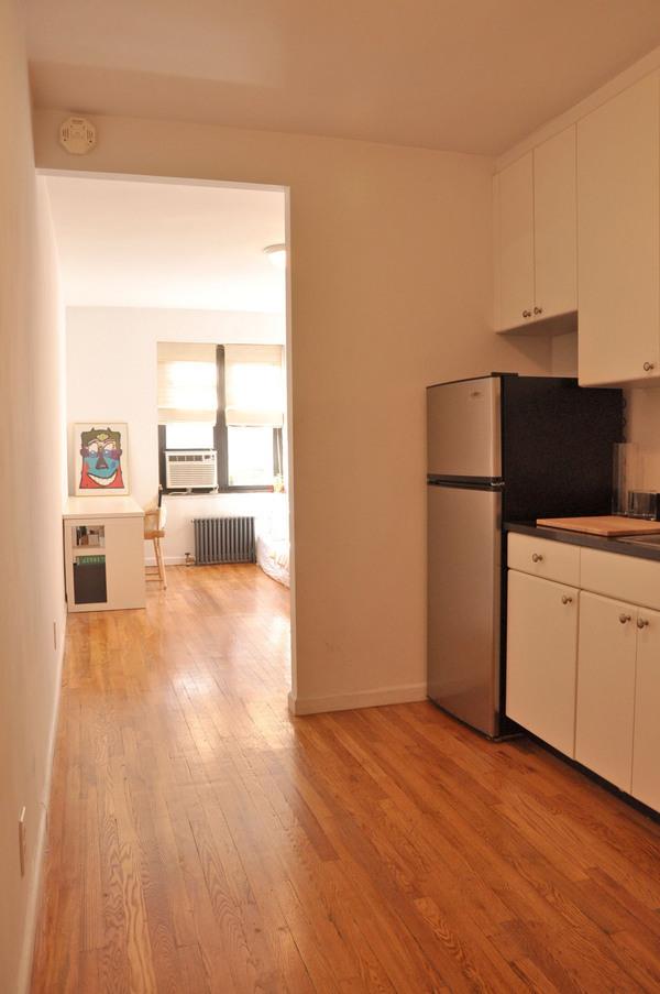 312 West 23rd Street, Apt 3-R