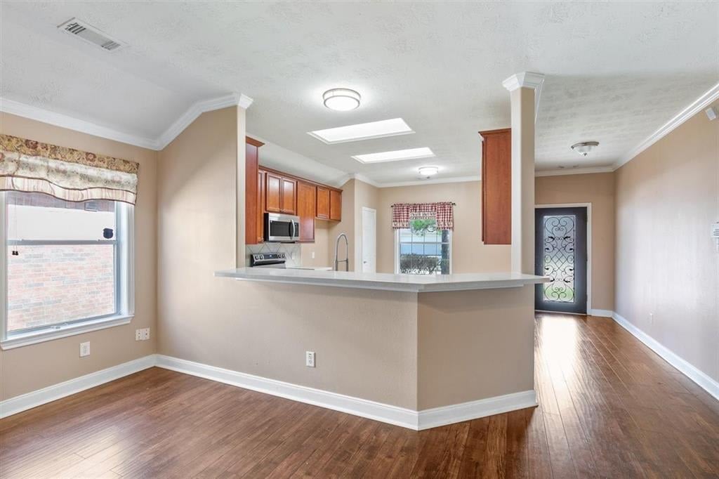1915 Dakota Run Ln