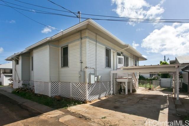 1122A 2nd Ave