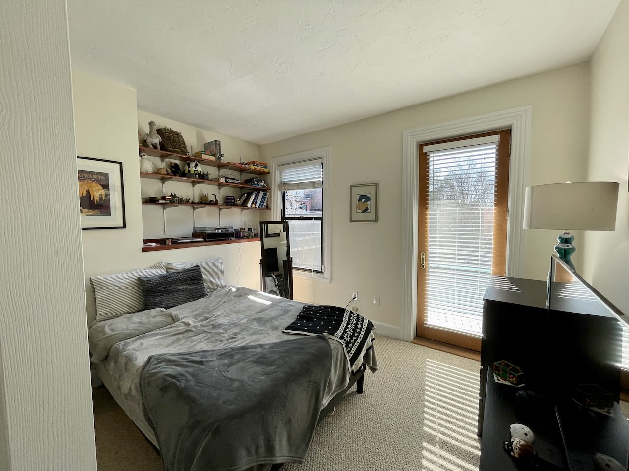 SOUTH END! - Beautiful Tremont @ Clarendon 1 bed 1 bath w. laundry! 