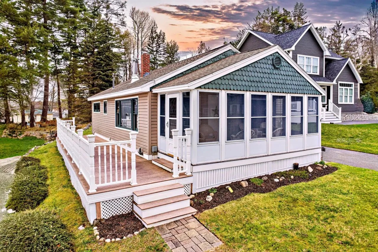 New listing! 4 Jeremy Drive, Standish, ME 04084 – $725,000