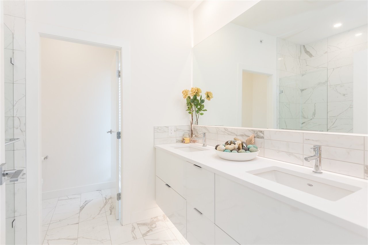 38-3595 Salal Dr