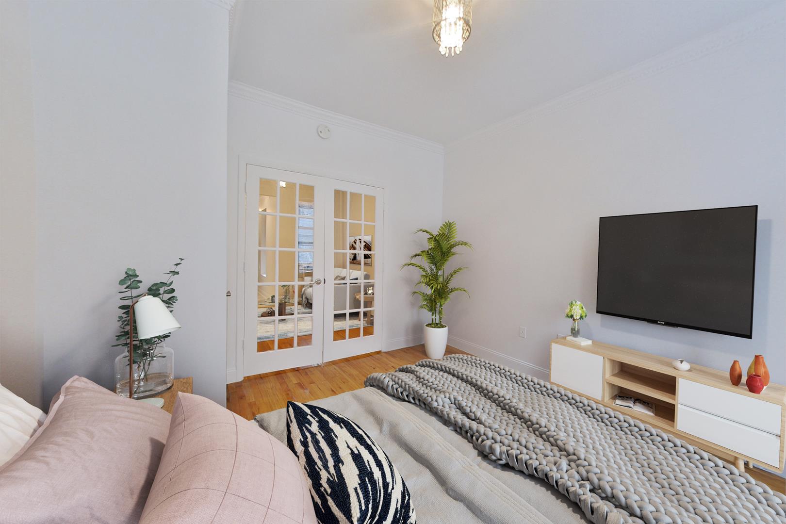 15 West 64th Street, Apt 4-A