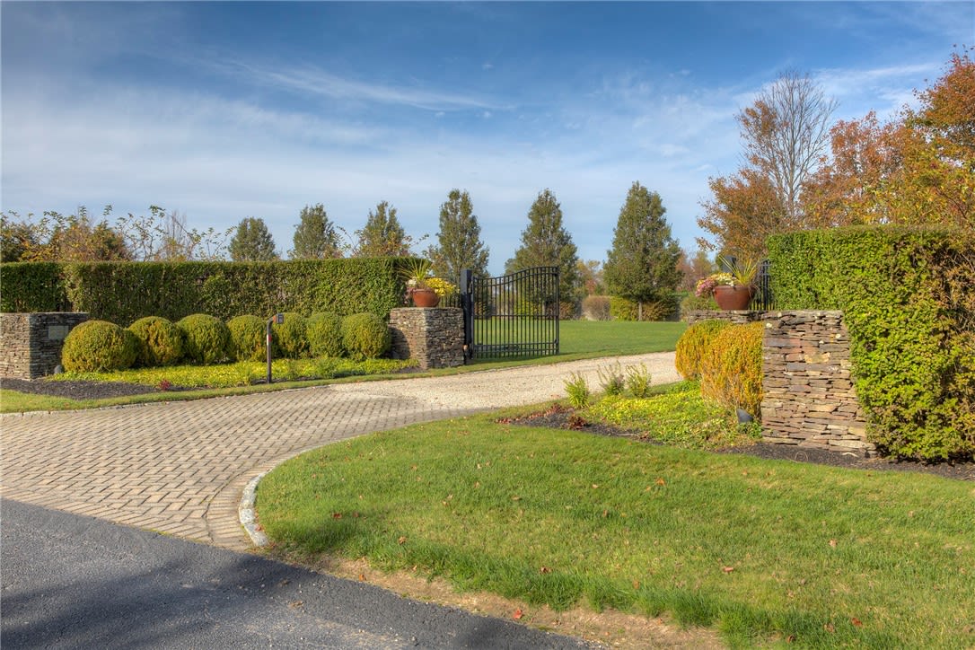 231 Carnegie Harbor Dr