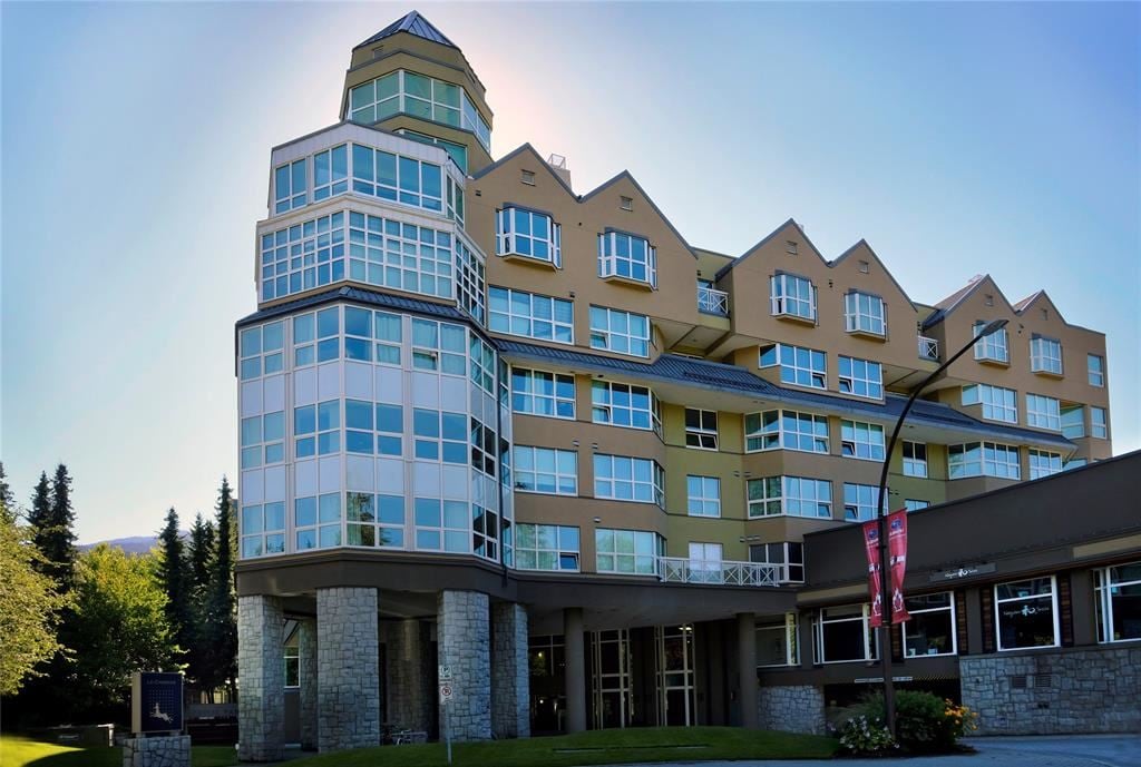 406-4557 Blackcomb Wy