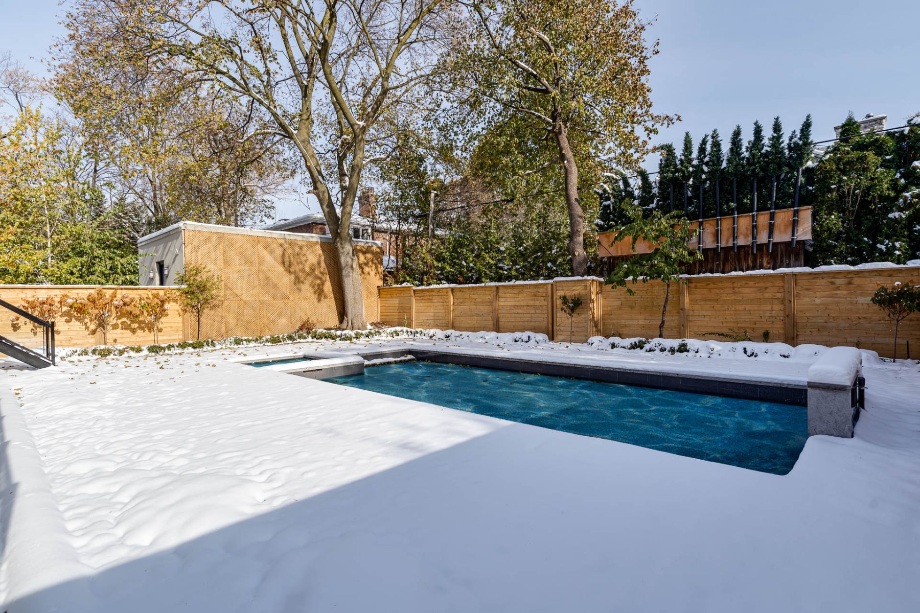 49 Dunvegan Rd