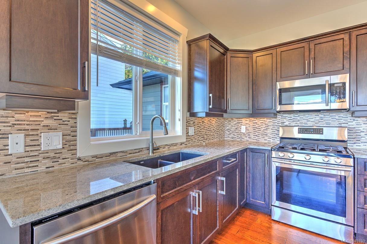 6185 Palahi Pl