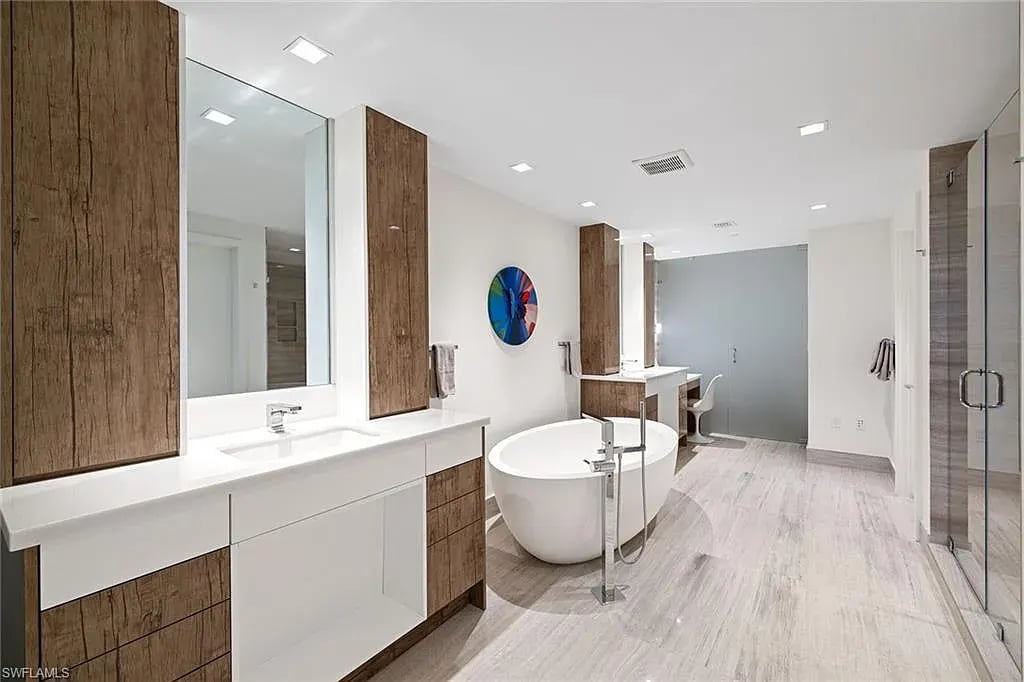 6897 Grenadier Blvd., #1002