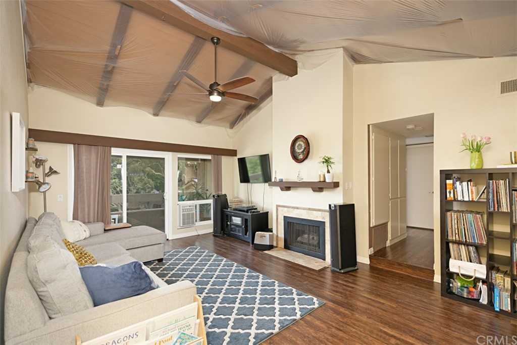 21372 Brookhurst Street Unit 431