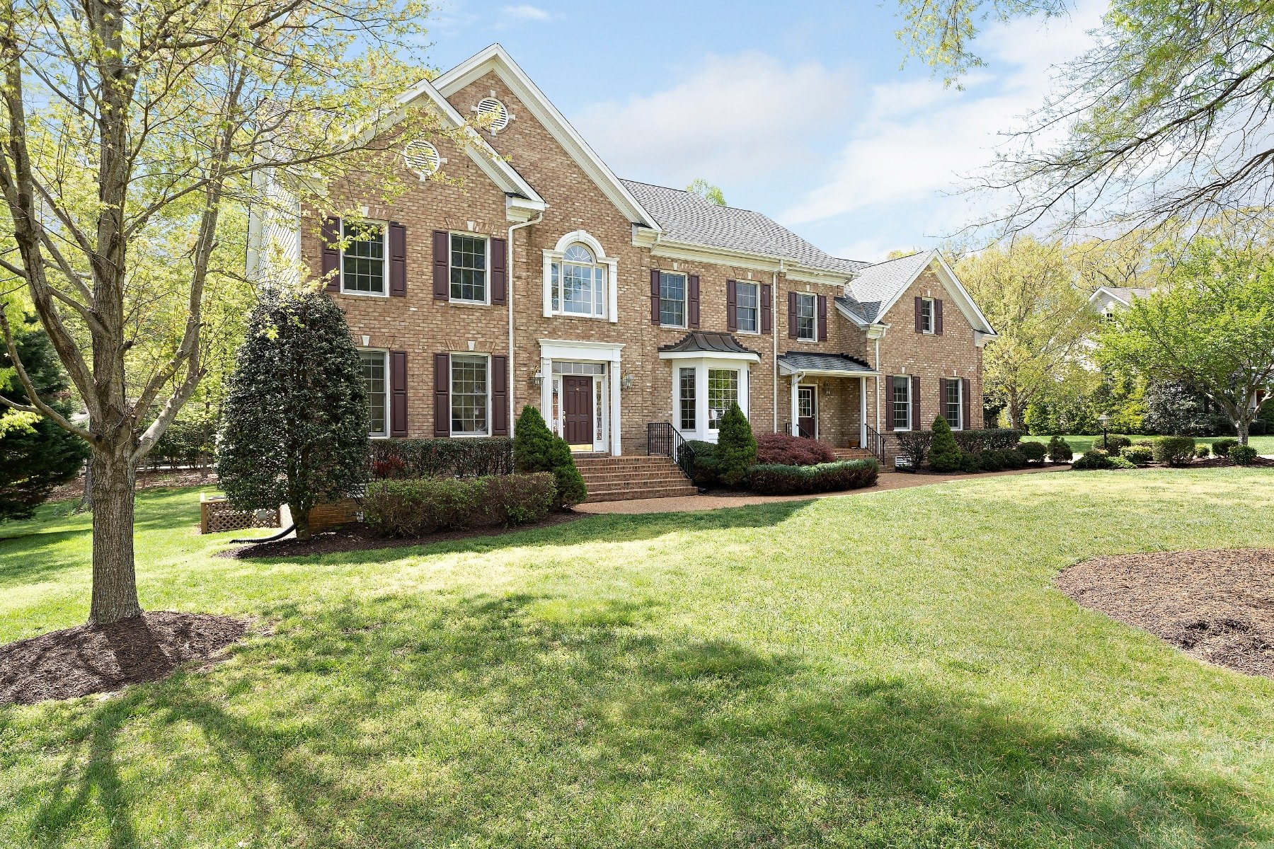 2907 Calcutt Drive