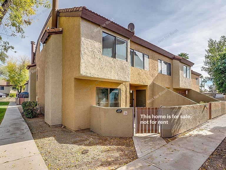 2040 S Longmore