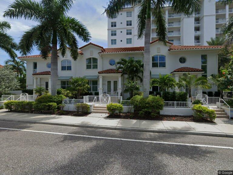1325 Snell Isle Blvd NE #306