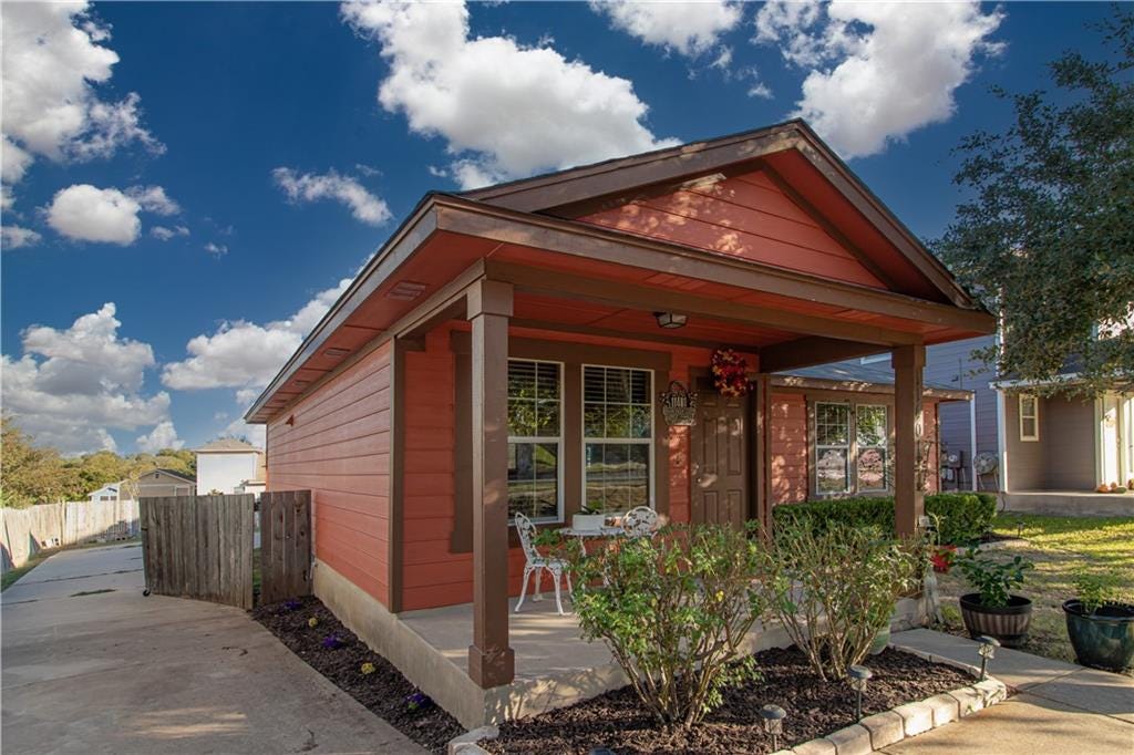 11401 Briarcreek Loop
