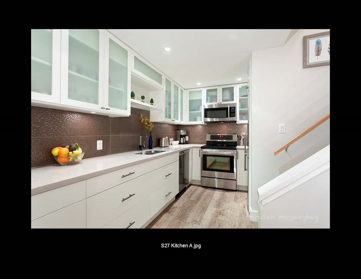 27-4637 Blackcomb Wy