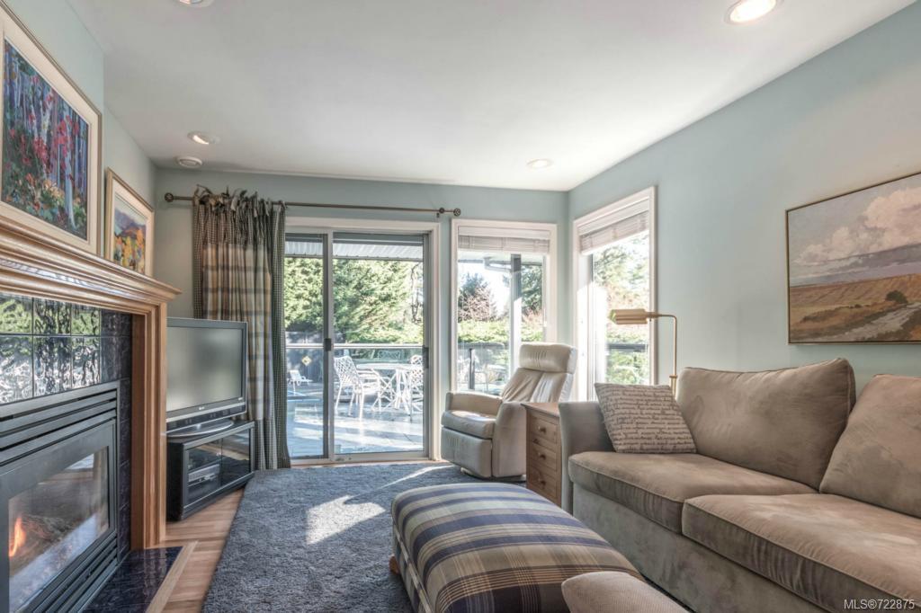 4509 Tanglewood Cres