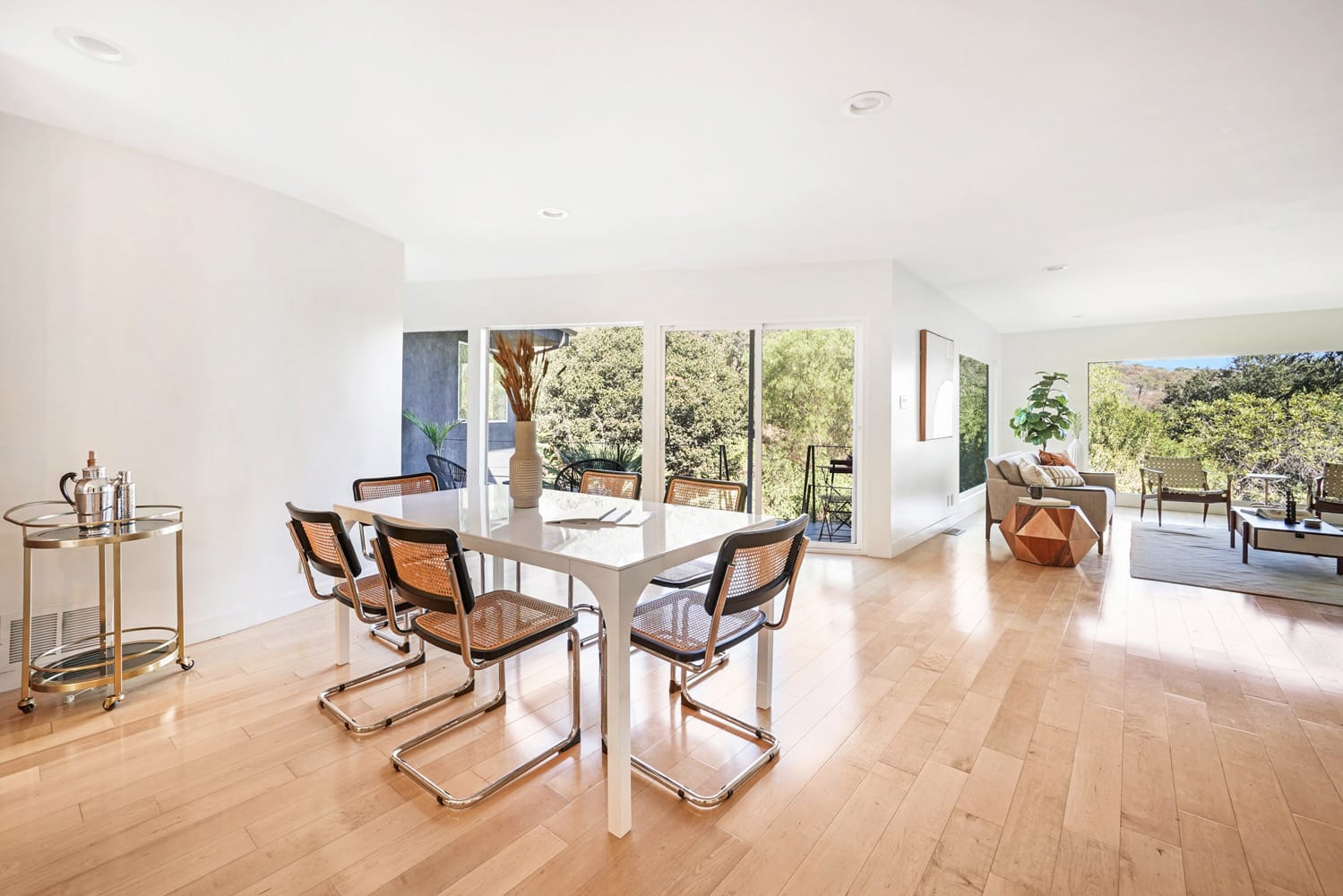 Breathtaking Mid-Century Nature Retreat in Los Feliz