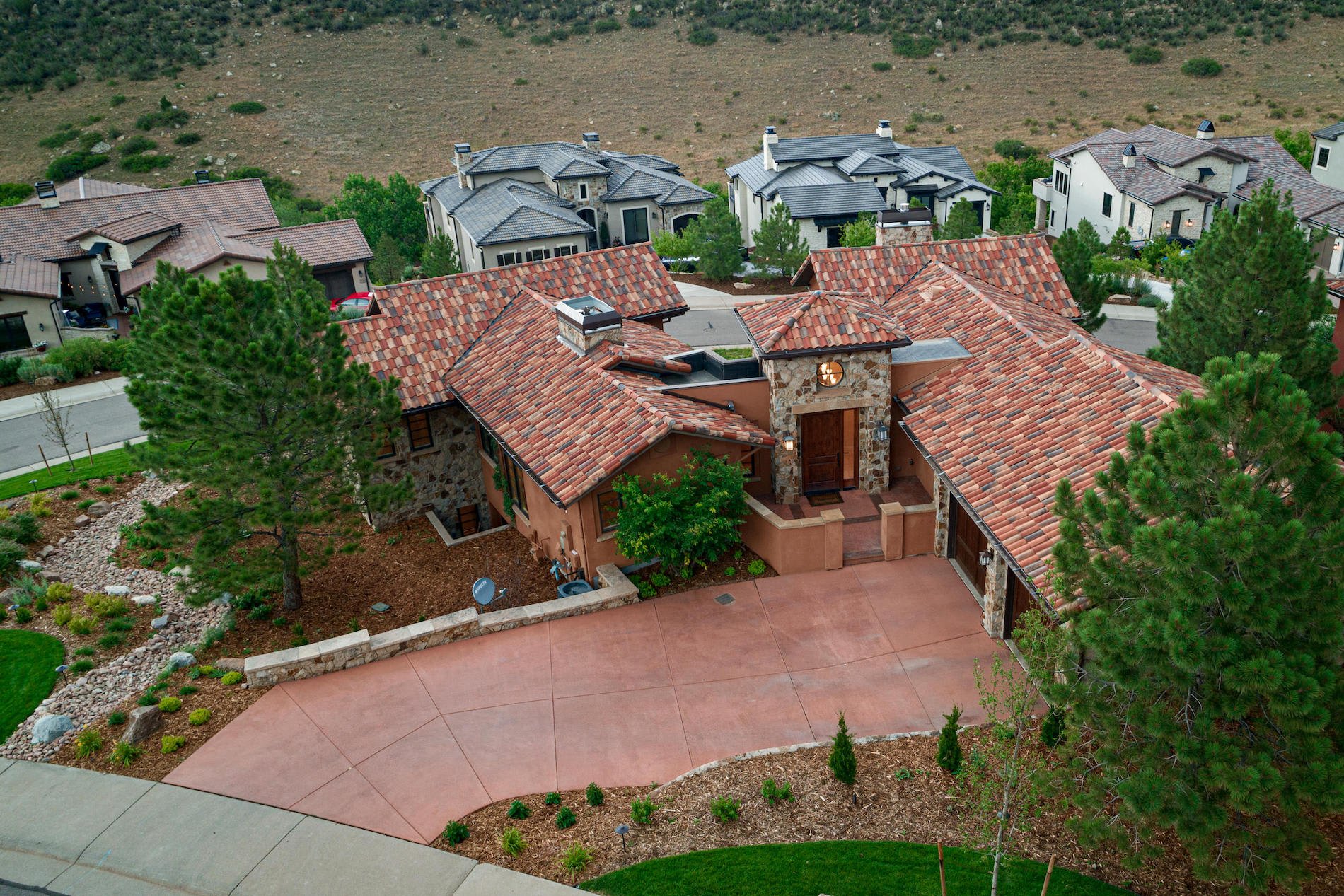 8164 Raphael Lane