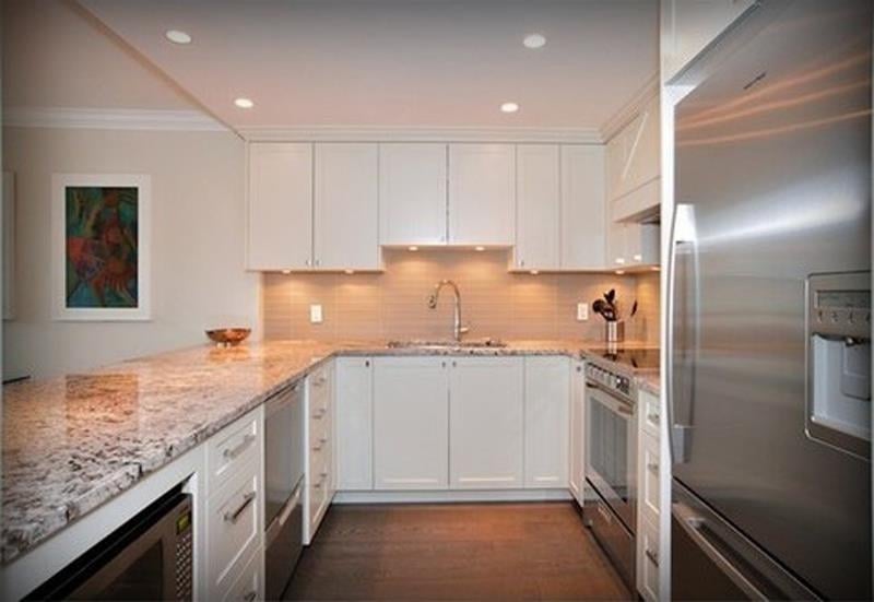 401-2167 Bellevue Ave