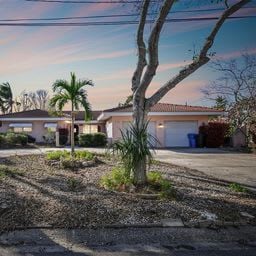 3180 Sunset Drive N | 3180 Sunset Drive N,  St. Petersburg,  FL  33710  United States